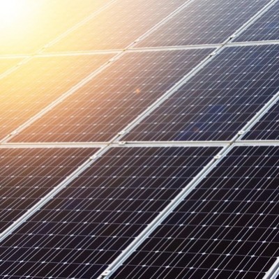 Saulės elektrinių avarinio automatinio atjungimo sprendimas